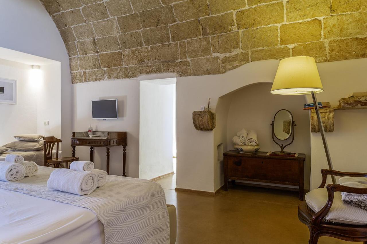 Tenutayala - Residenza Agrituristica ปาราบิตา ภายนอก รูปภาพ