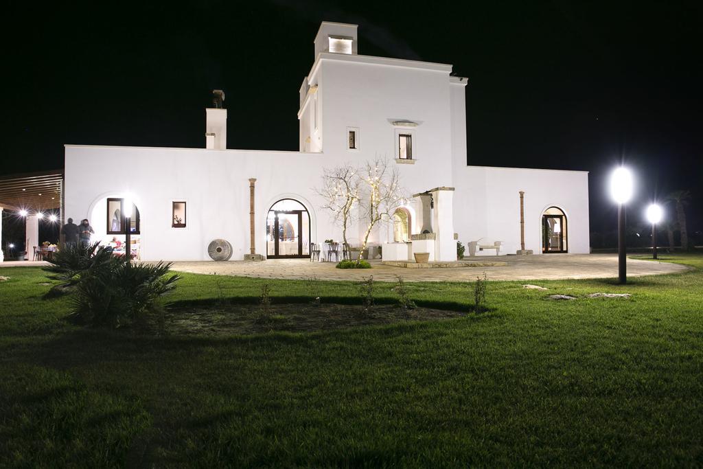 Tenutayala - Residenza Agrituristica ปาราบิตา ภายนอก รูปภาพ