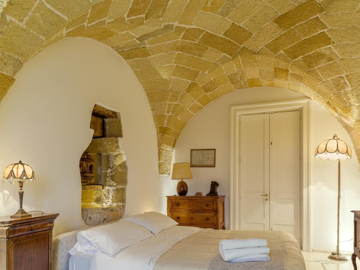 Tenutayala - Residenza Agrituristica ปาราบิตา ภายนอก รูปภาพ