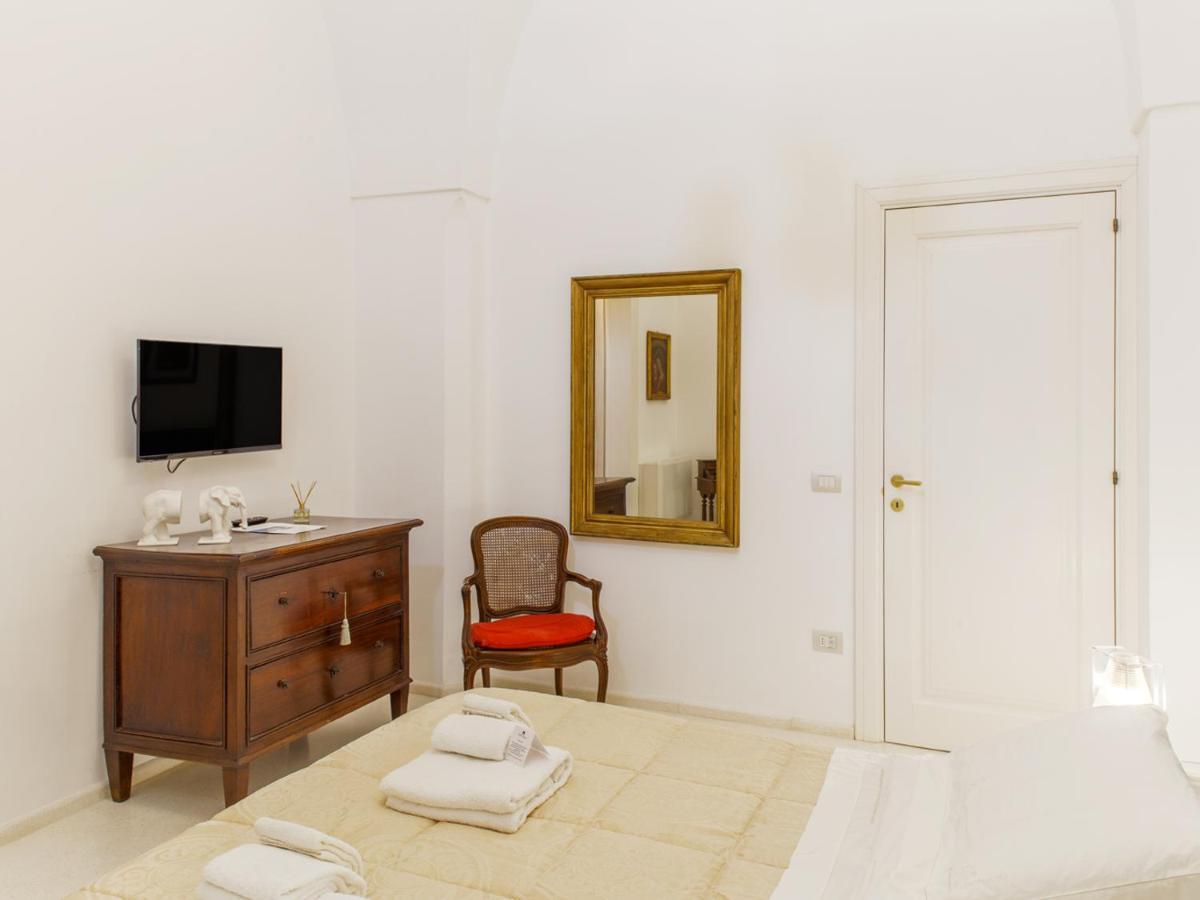 Tenutayala - Residenza Agrituristica ปาราบิตา ภายนอก รูปภาพ
