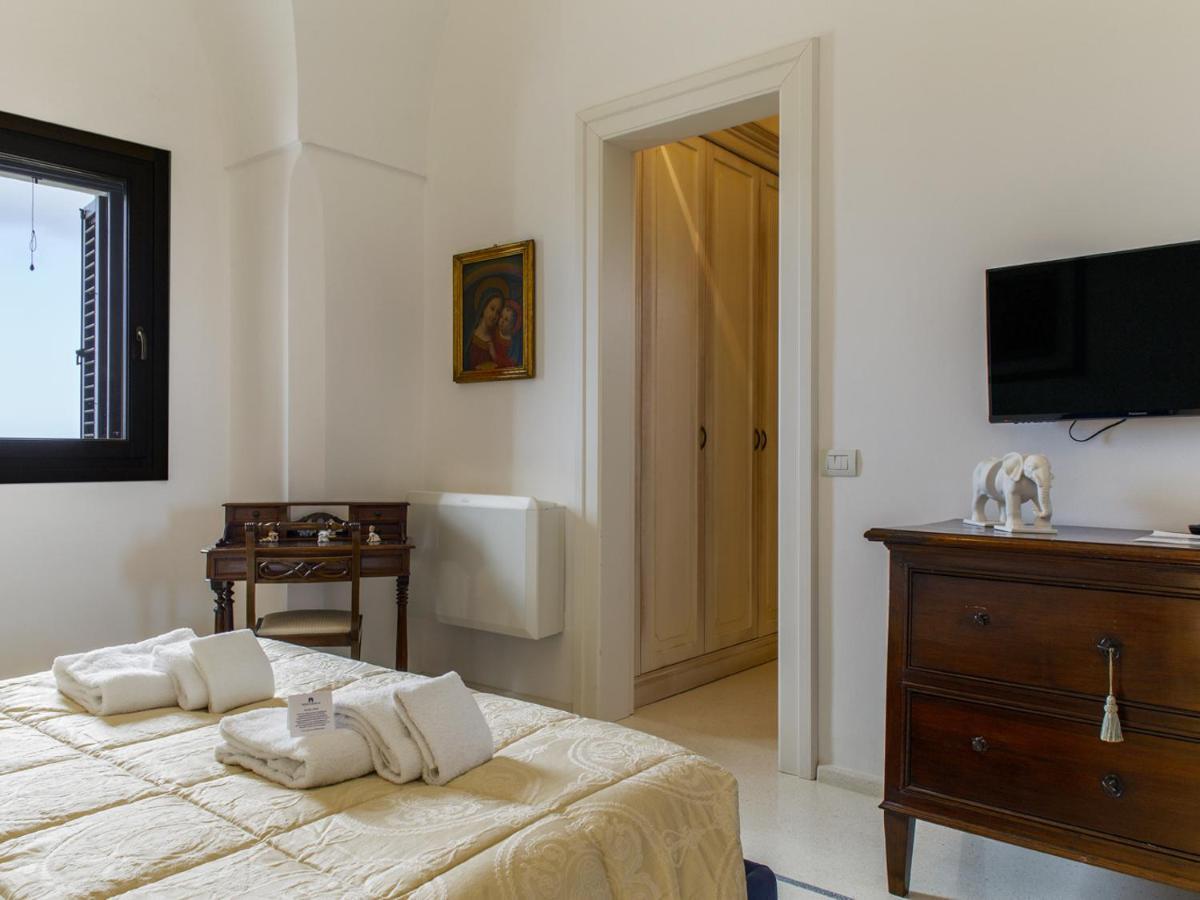 Tenutayala - Residenza Agrituristica ปาราบิตา ภายนอก รูปภาพ