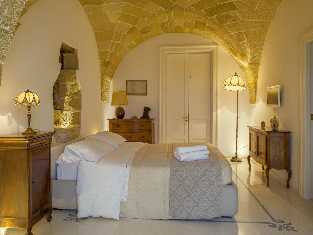 Tenutayala - Residenza Agrituristica ปาราบิตา ภายนอก รูปภาพ